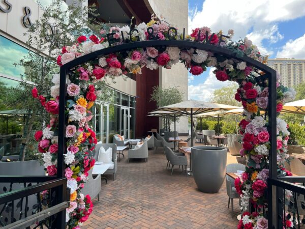 Patio at Fig & Olive in the Houston Galleria